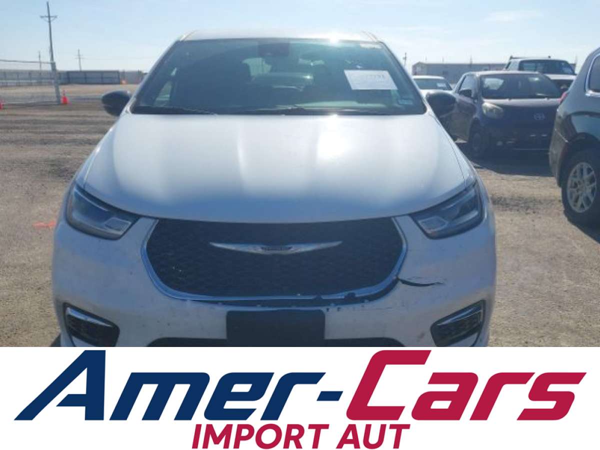 Chrysler Pacifica 2026 z USA — zdjęcie 12 z 16