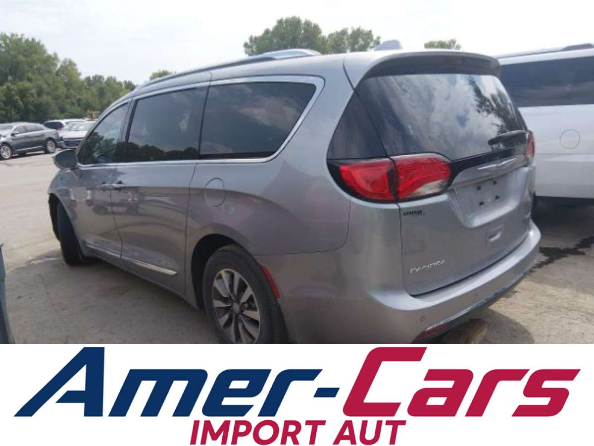 Chrysler Pacifica 2020 z USA — zdjęcie 3 z 17