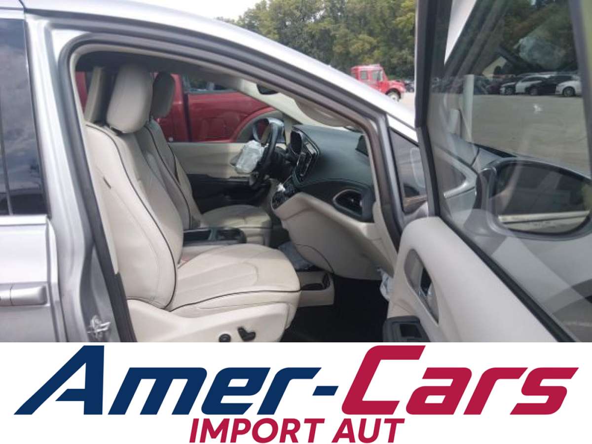 Chrysler Pacifica 2020 z USA — zdjęcie 5 z 17