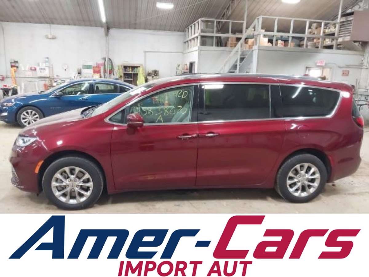 Chrysler Pacifica 2021 z USA — zdjęcie 14 z 18