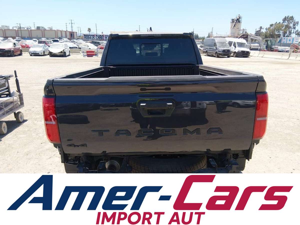 Toyota Tacoma 2025 z USA — zdjęcie 4 z 14