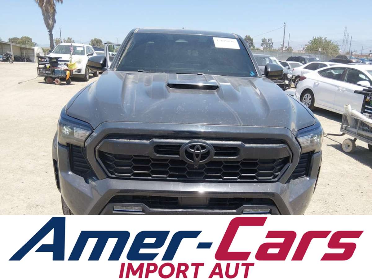 Toyota Tacoma 2025 z USA — zdjęcie 9 z 14