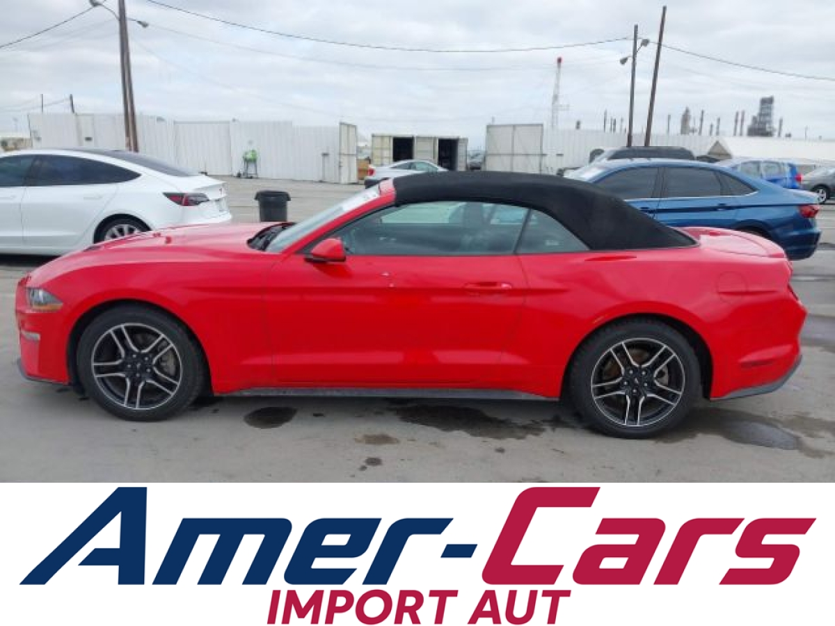Ford Mustang 2022 z USA — zdjęcie 14 z 16