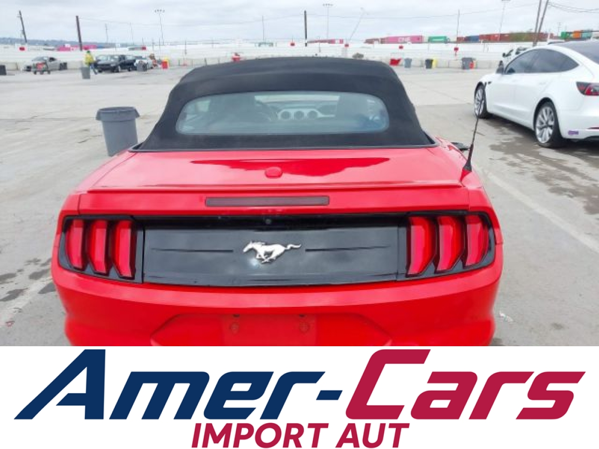 Ford Mustang 2022 z USA — zdjęcie 16 z 16