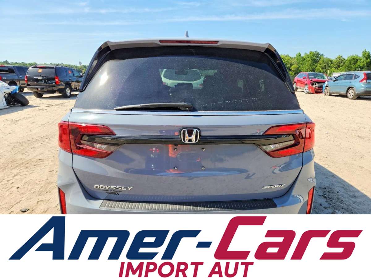 Honda Odyssey 2025 z USA — zdjęcie 3 z 12