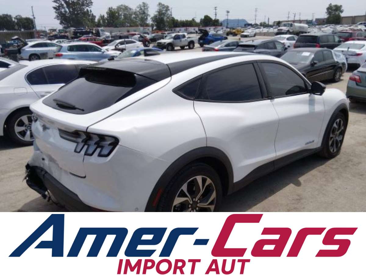 Ford Mustang Mach-E 2024 z USA — zdjęcie 4 z 15