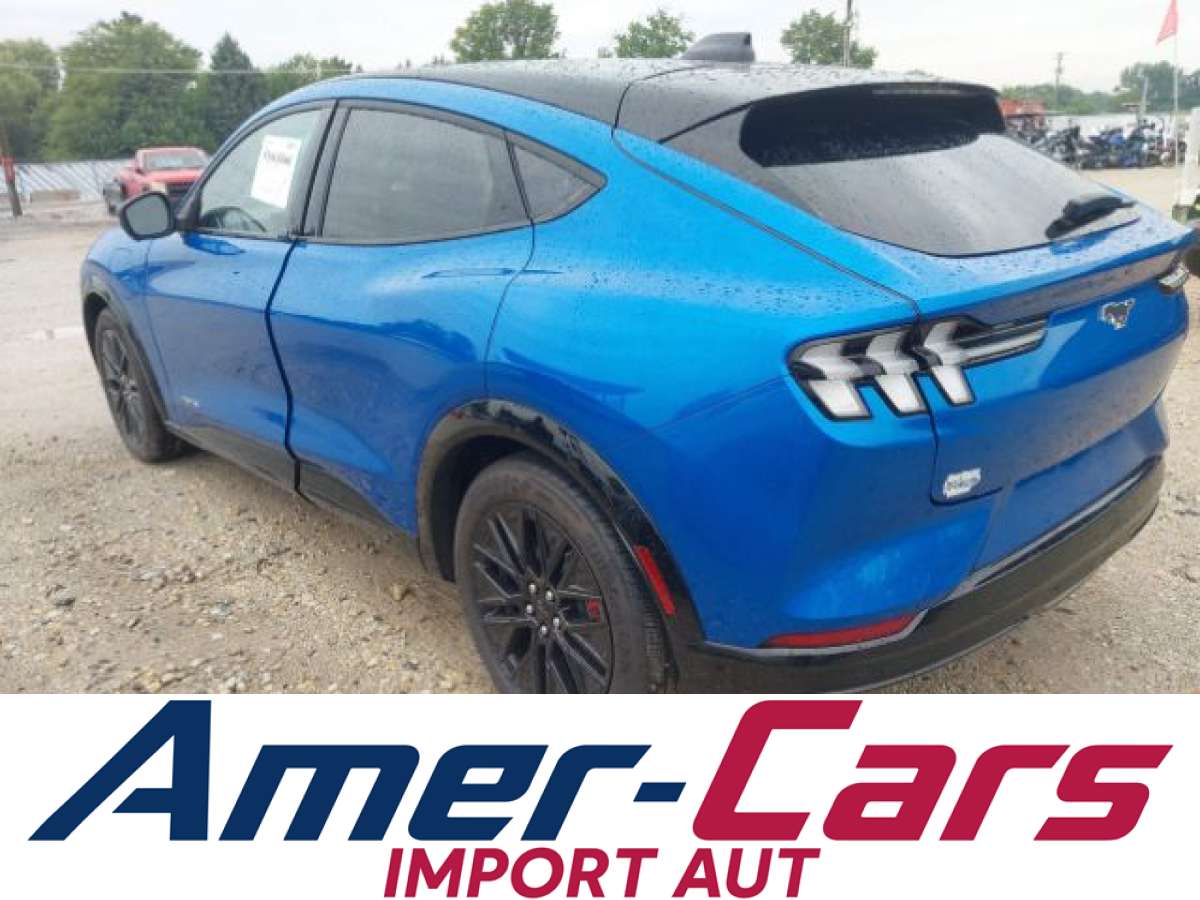 Ford Mustang Mach-E 2025 z USA — zdjęcie 3 z 18