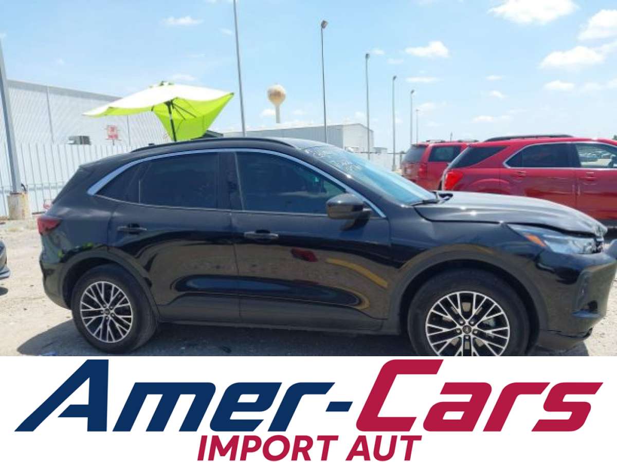 Ford Escape 2024 z USA — zdjęcie 13 z 18