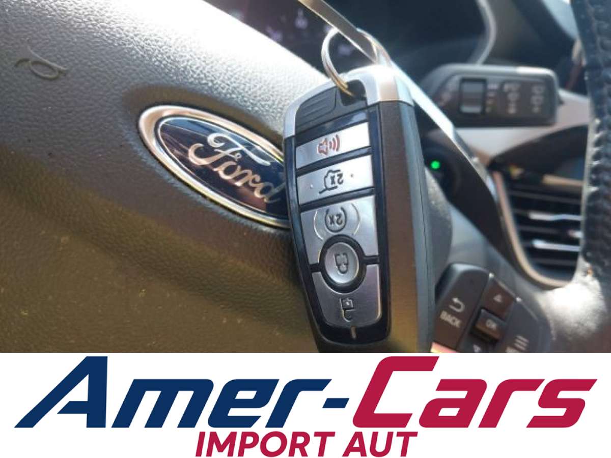 Ford Escape 2020 z USA — zdjęcie 11 z 17