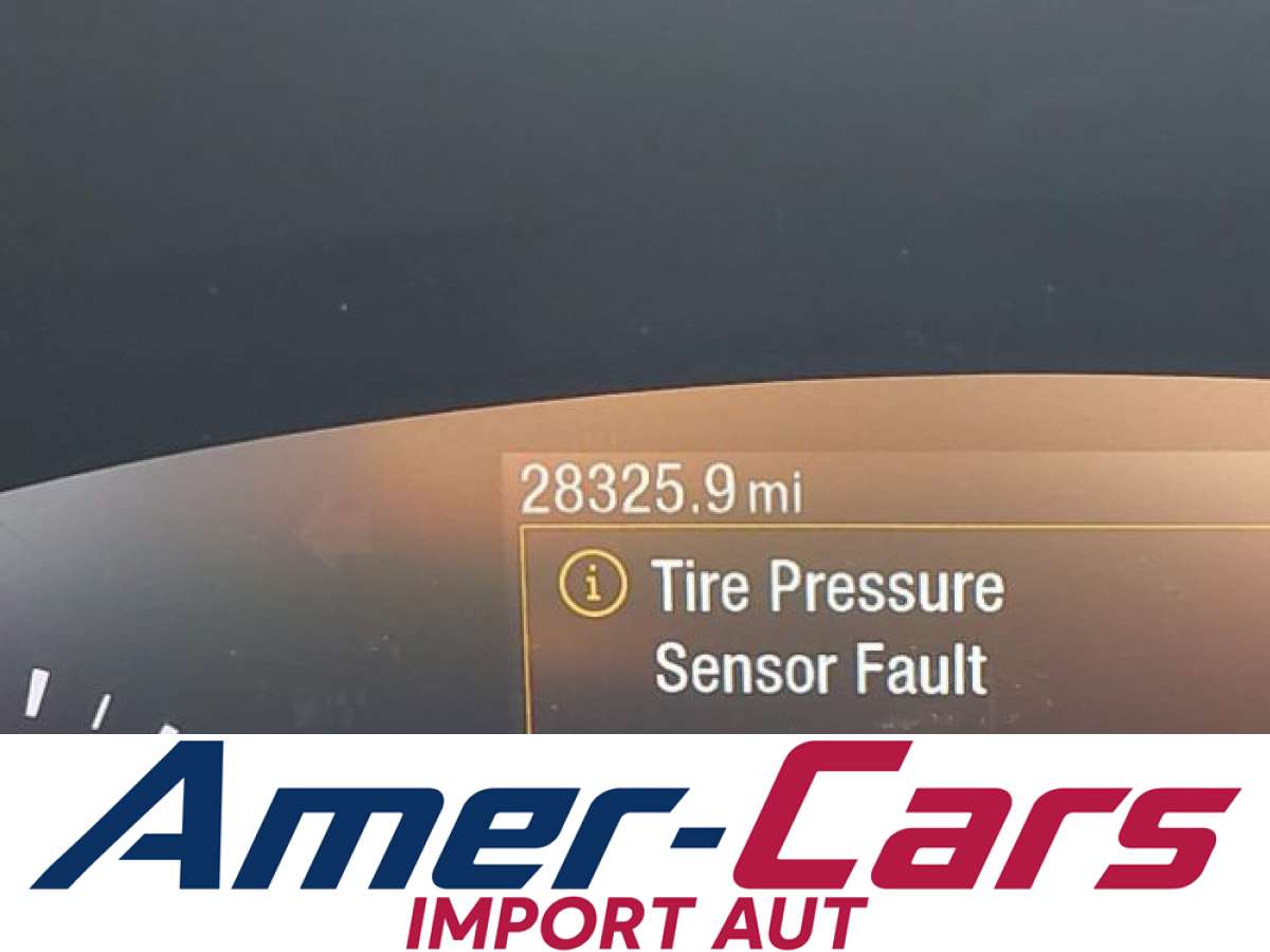 Ford Escape 2020 z USA — zdjęcie 16 z 17