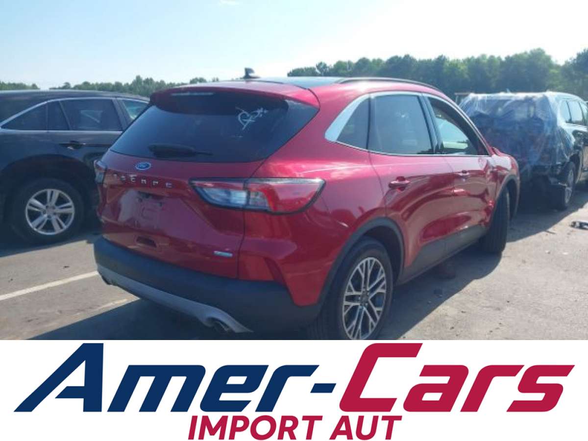 Ford Escape 2020 z USA — zdjęcie 4 z 17