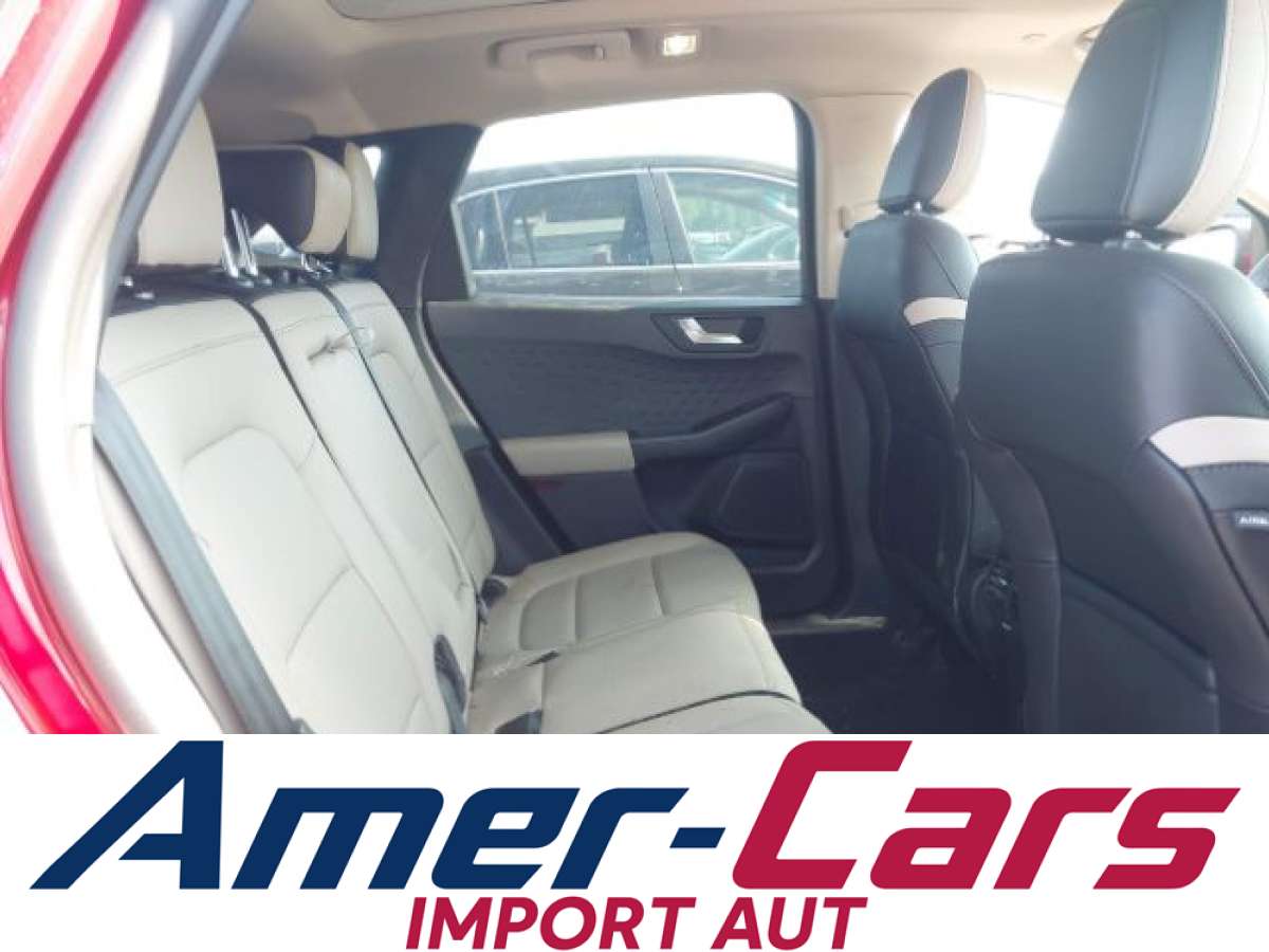 Ford Escape 2020 z USA — zdjęcie 8 z 17