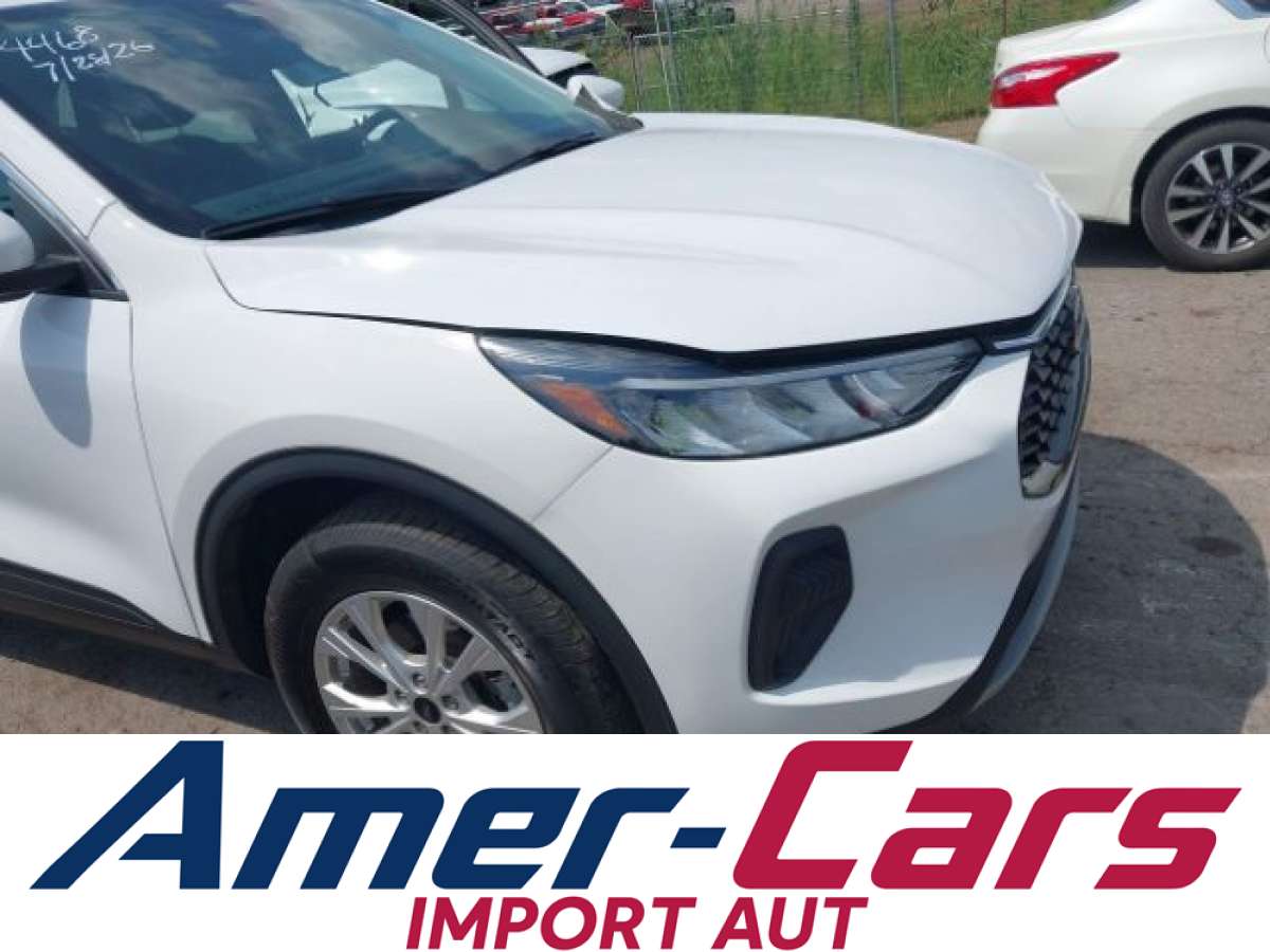 Ford Escape 2023 z USA — zdjęcie 18 z 18