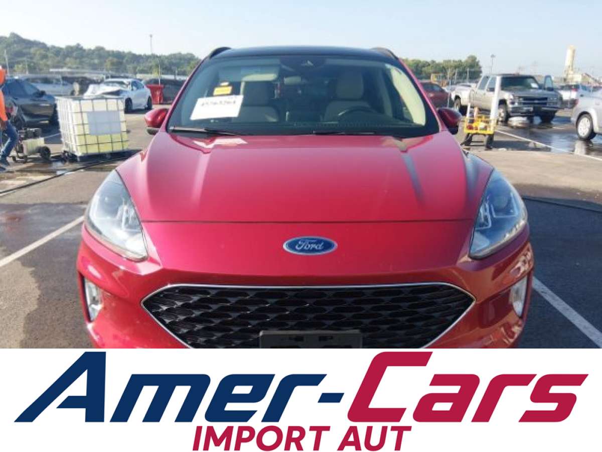 Ford Escape 2020 z USA — zdjęcie 12 z 16