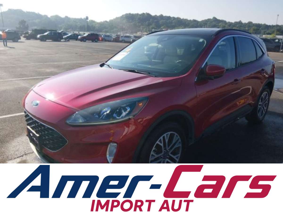 Ford Escape 2020 z USA — zdjęcie 2 z 16