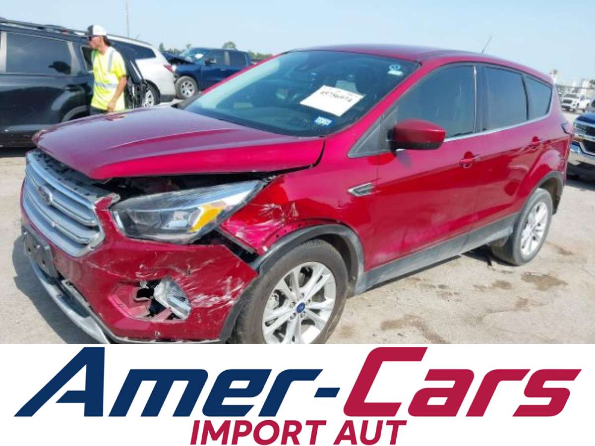 Ford Escape 2019 z USA — zdjęcie 2 z 15