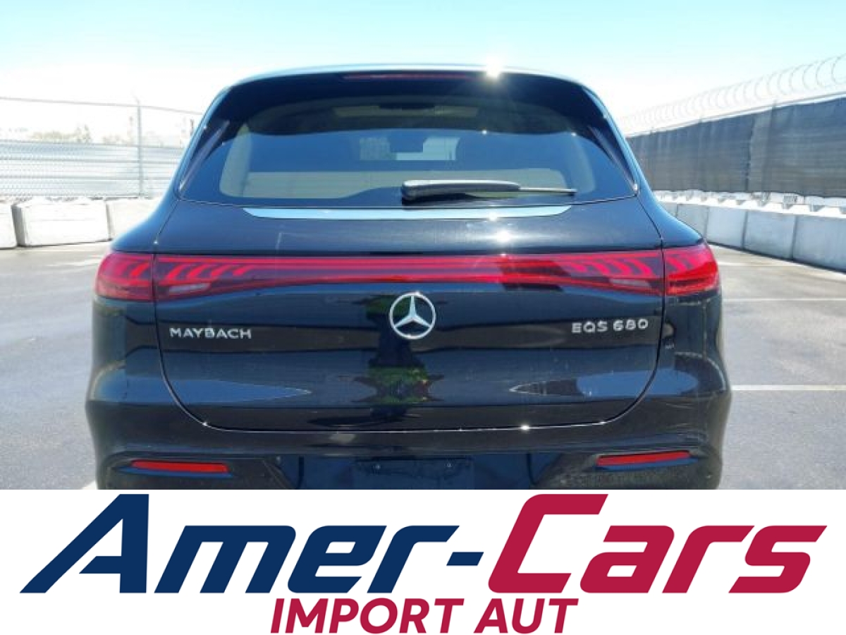 Mercedes-Benz EQS 680 SUV 2025 17