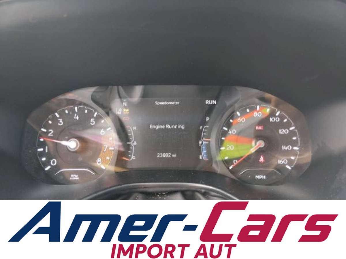 Jeep Compass 2024 z USA — zdjęcie 11 z 15