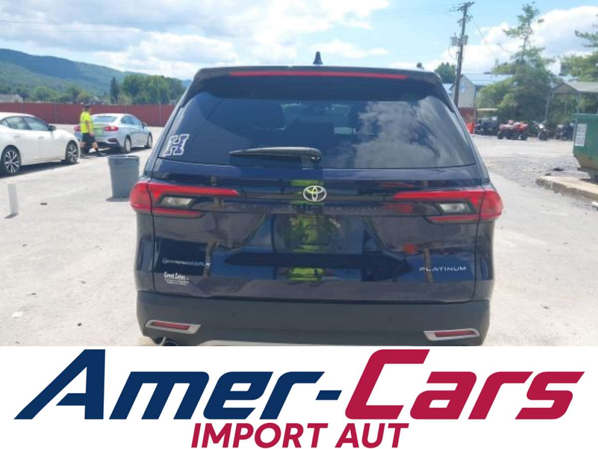 Toyota Grand Highlander 2024 z USA — zdjęcie 8 z 14