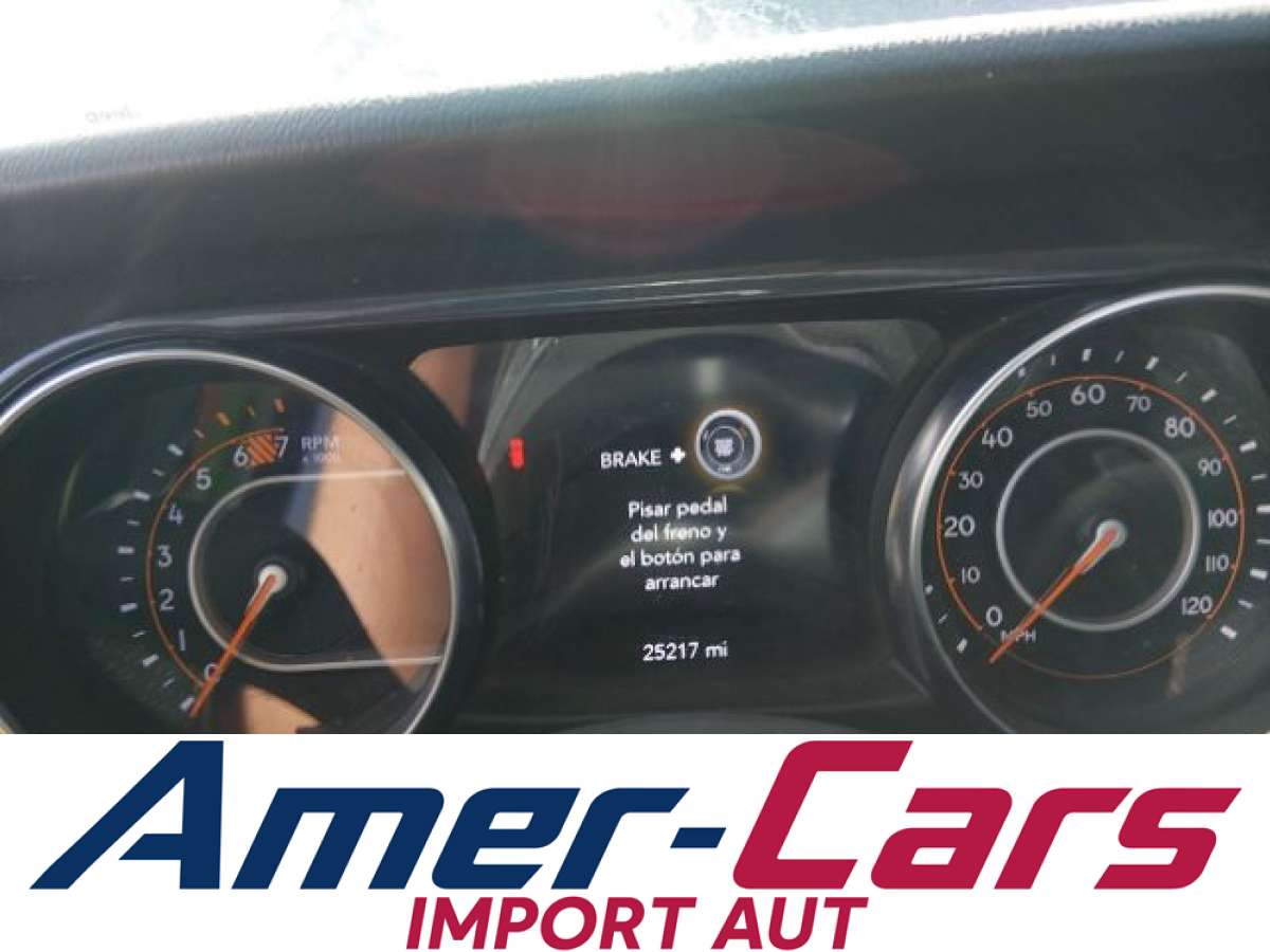 Jeep Wrangler 2023 z USA — zdjęcie 7 z 15