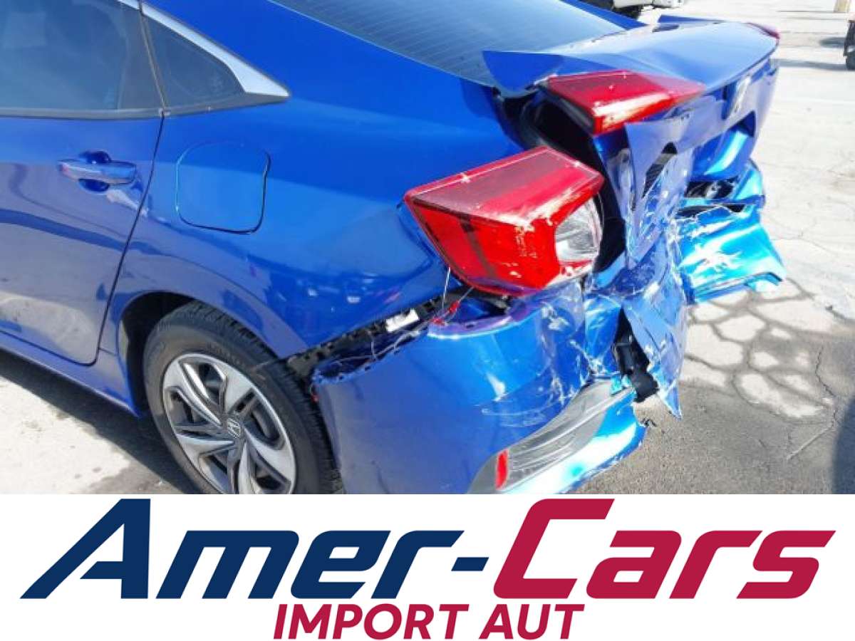 Honda Civic 2020 z USA — zdjęcie 17 z 20