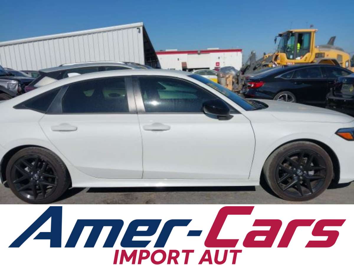 Honda Civic 2025 z USA — zdjęcie 14 z 17