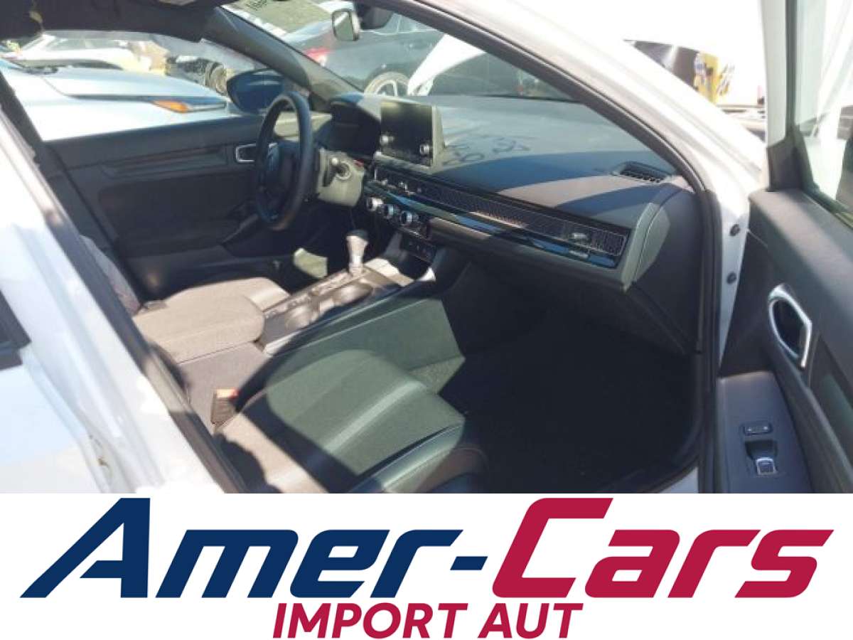 Honda Civic 2025 z USA — zdjęcie 5 z 17