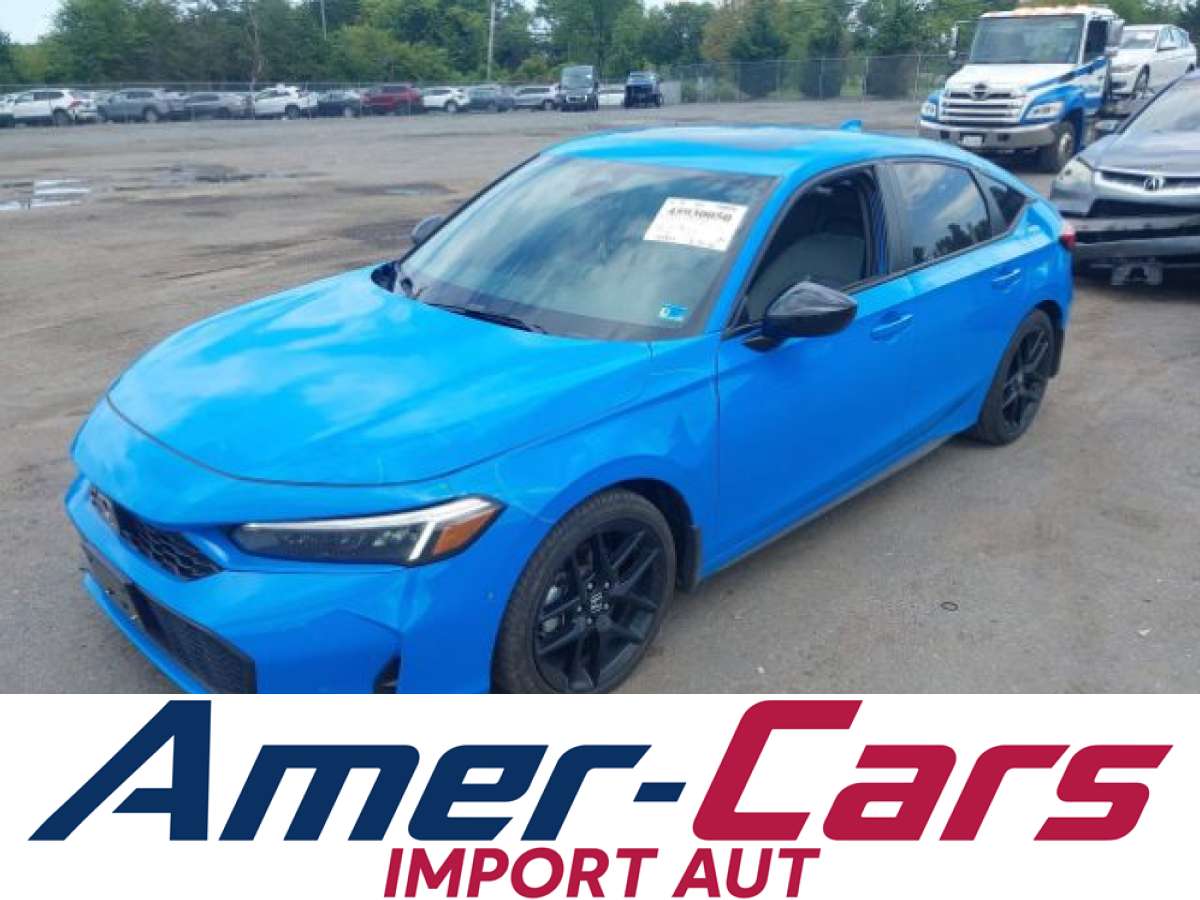 Honda Civic 2025 z USA — zdjęcie 2 z 16