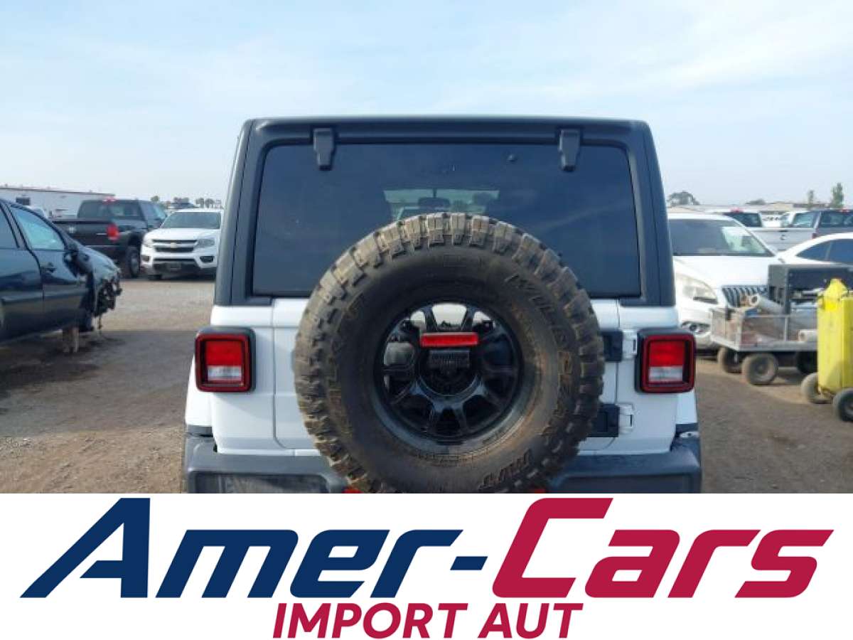 Jeep Wrangler 2021 z USA — zdjęcie 9 z 16