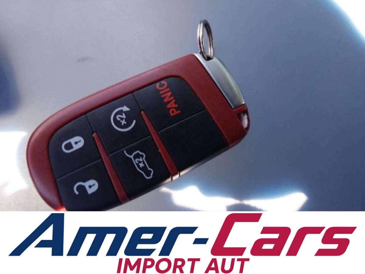 Jeep Grand Cherokee 2021 z USA — zdjęcie 14 z 15