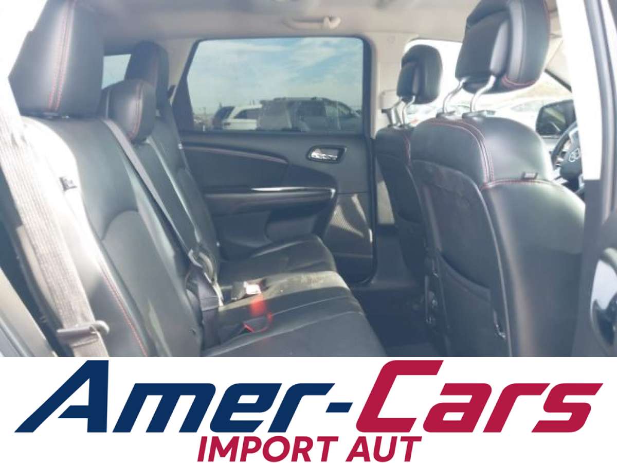 Dodge Journey 2019 z USA — zdjęcie 8 z 15