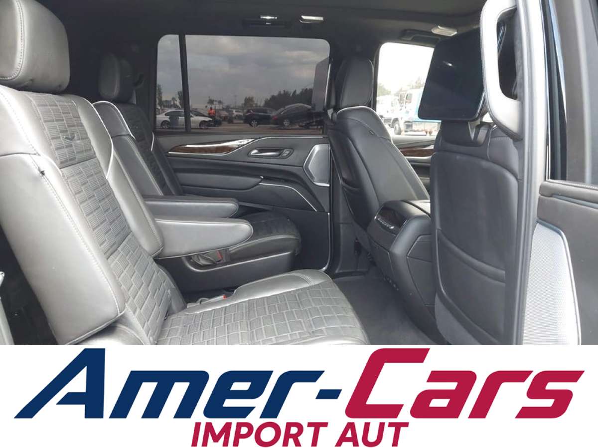 Cadillac Escalade 2024 z USA — zdjęcie 12 z 13
