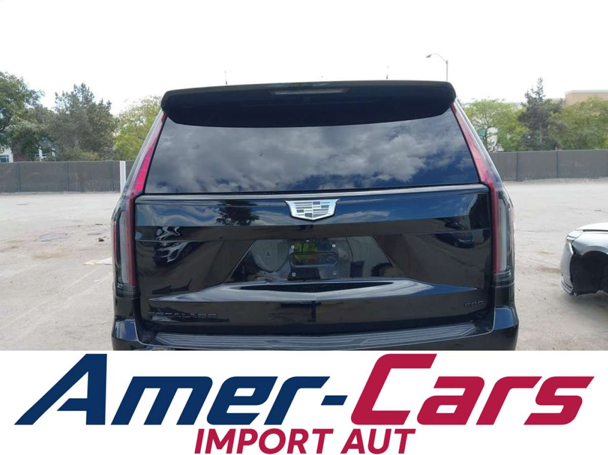 Cadillac Escalade 2024 z USA — zdjęcie 4 z 13