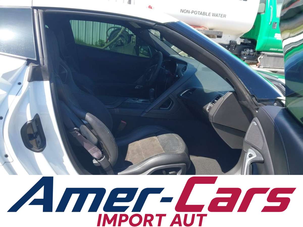 Chevrolet Corvette 2016 z USA — zdjęcie 9 z 12
