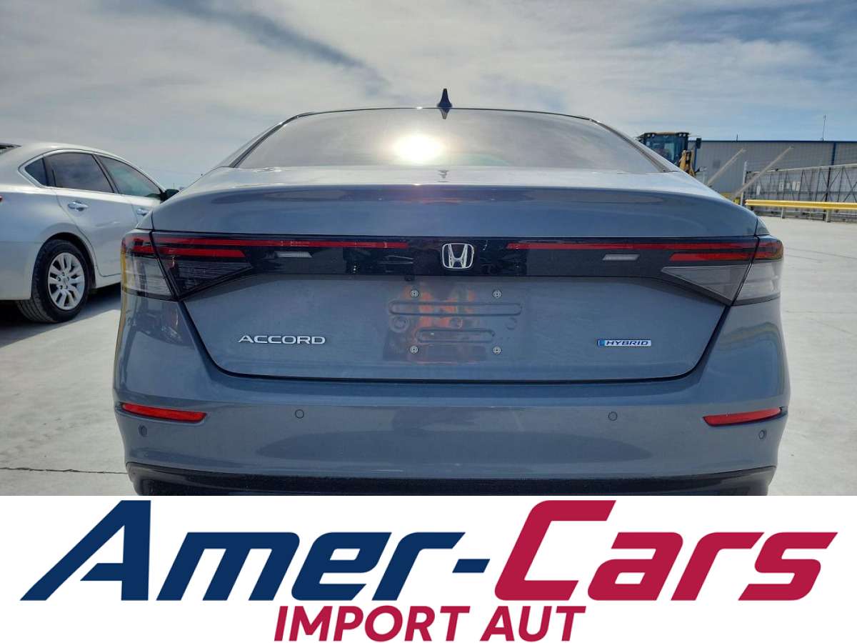 Honda Accord 2024 z USA — zdjęcie 6 z 11