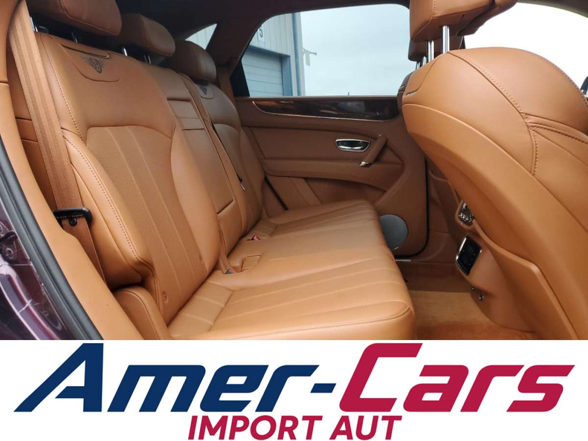 Bentley Bentayga 2018 z USA — zdjęcie 11 z 13
