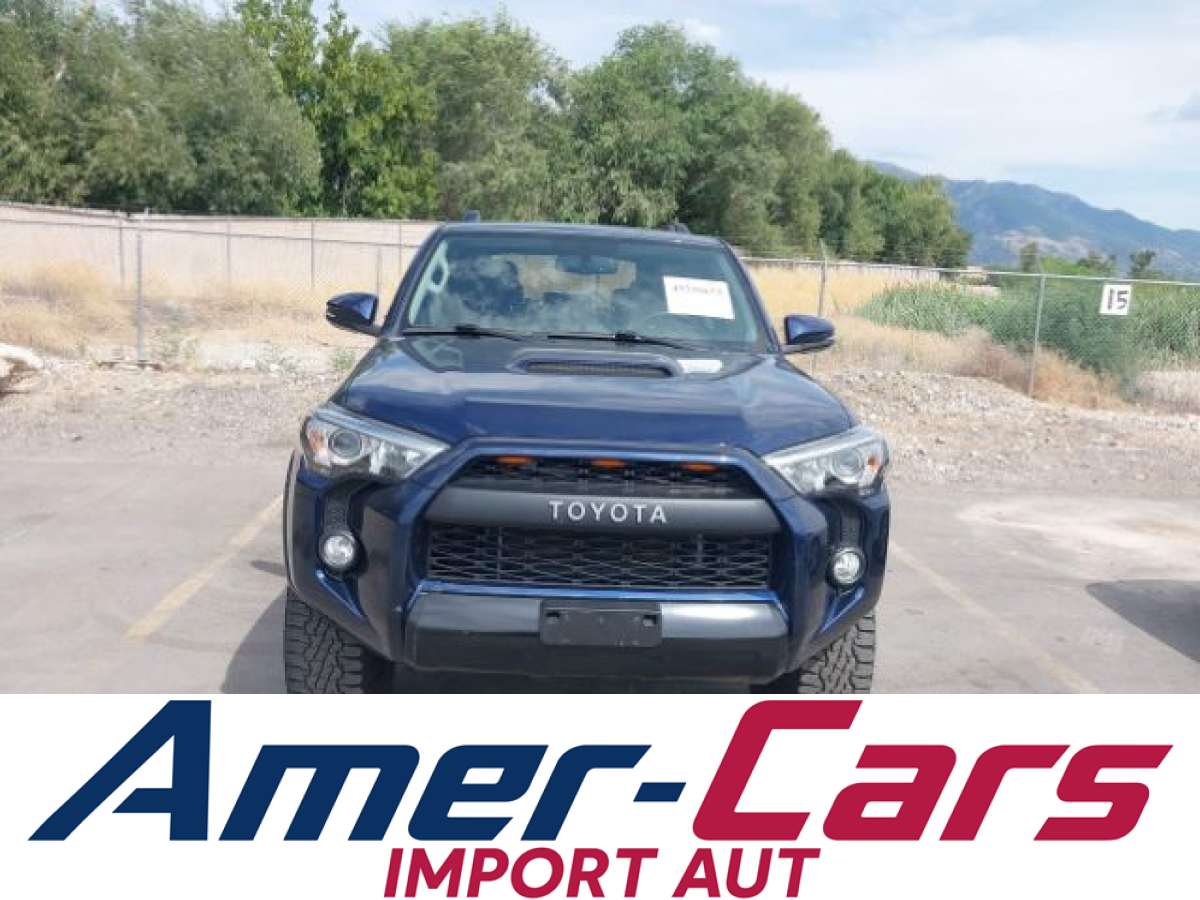 Toyota 4-Runner 2018 z USA — zdjęcie 7 z 15
