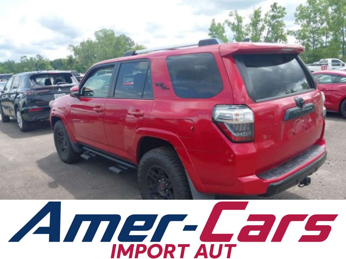 Toyota 4-Runner 2018 z USA — zdjęcie 3 z 15