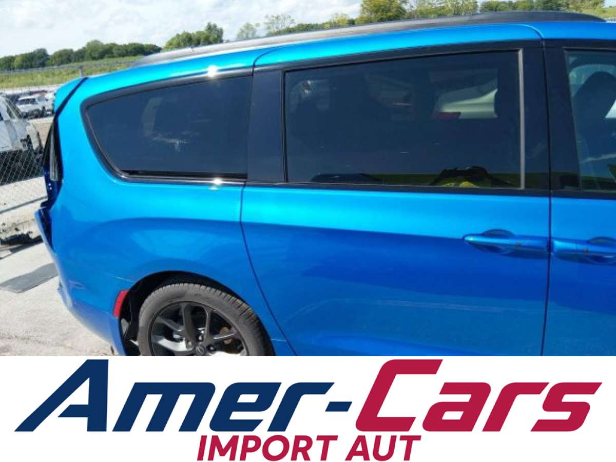 Chrysler Pacifica 2026 z USA — zdjęcie 12 z 20