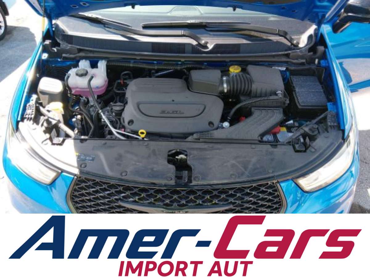 Chrysler Pacifica 2026 z USA — zdjęcie 18 z 20