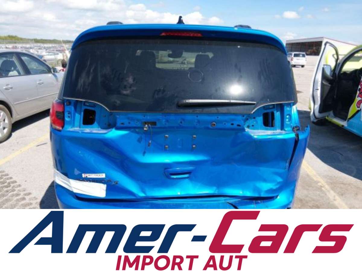 Chrysler Pacifica 2026 z USA — zdjęcie 8 z 20