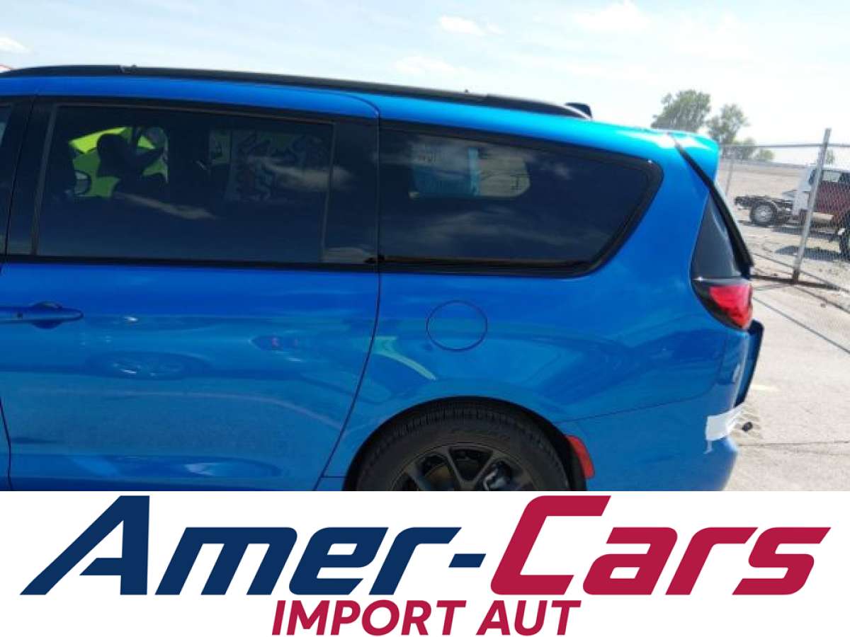 Chrysler Pacifica 2026 z USA — zdjęcie 9 z 20