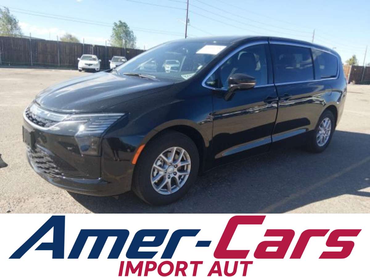 Chrysler Pacifica 2026 z USA — zdjęcie 2 z 15