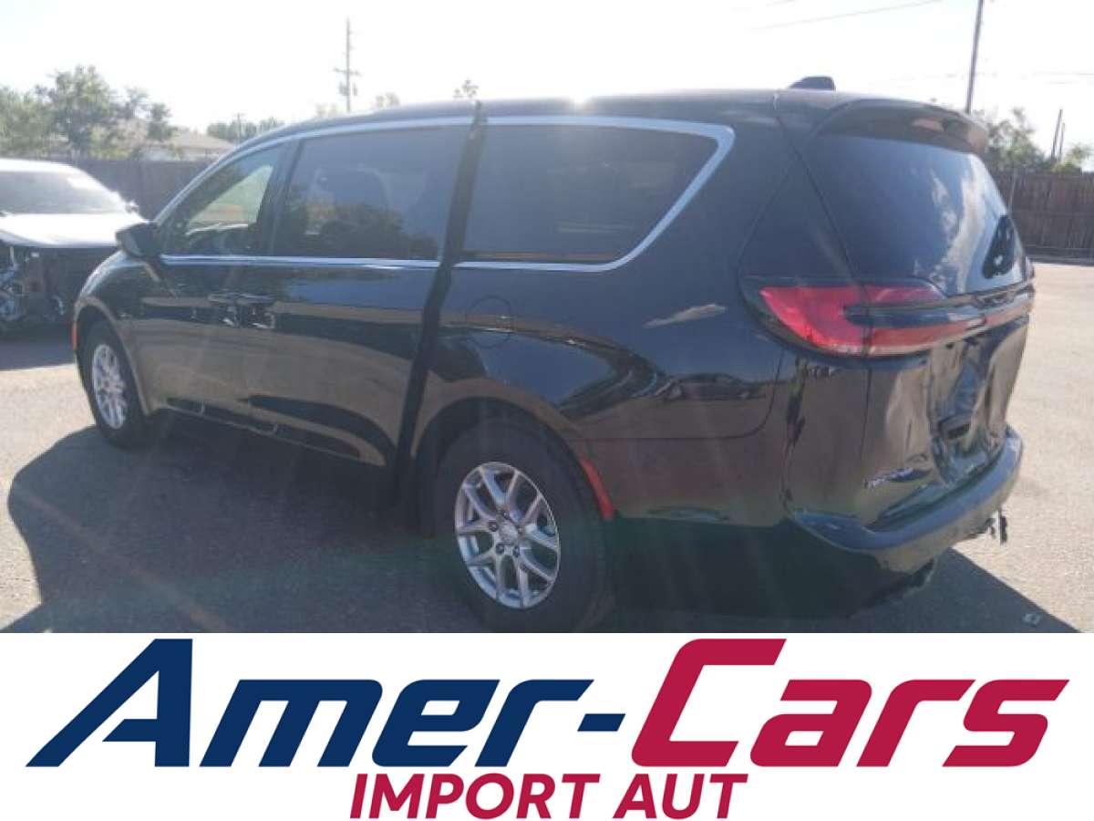 Chrysler Pacifica 2026 z USA — zdjęcie 3 z 15