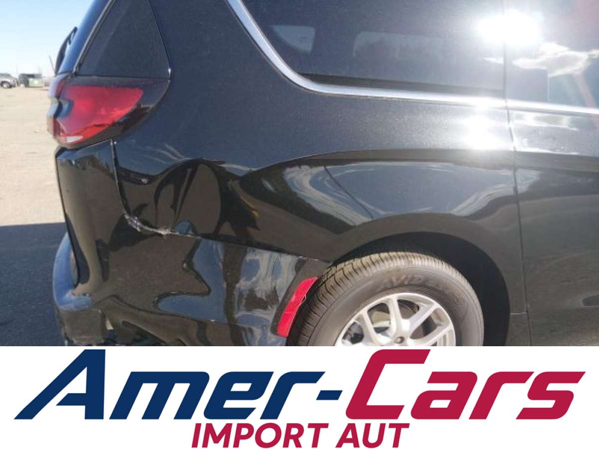 Chrysler Pacifica 2026 z USA — zdjęcie 7 z 15