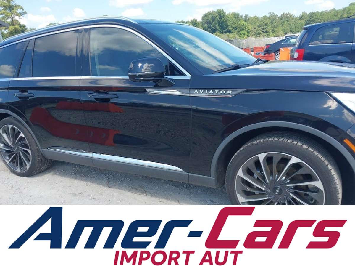 Lincoln Aviator 2023 z USA — zdjęcie 2 z 12