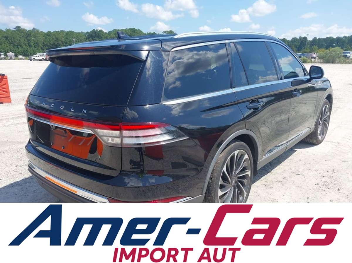Lincoln Aviator 2023 z USA — zdjęcie 3 z 12