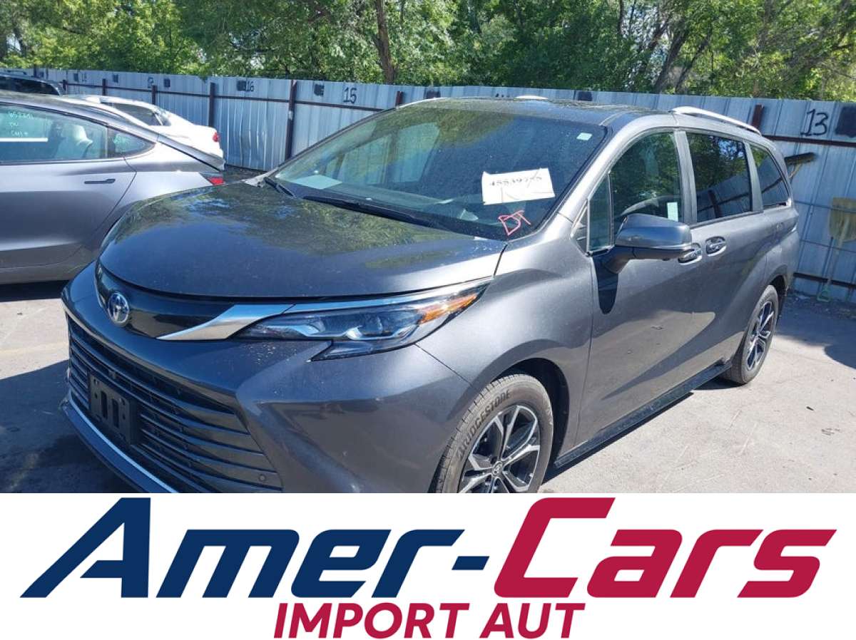 Toyota Sienna 2025 z USA — zdjęcie 8 z 14