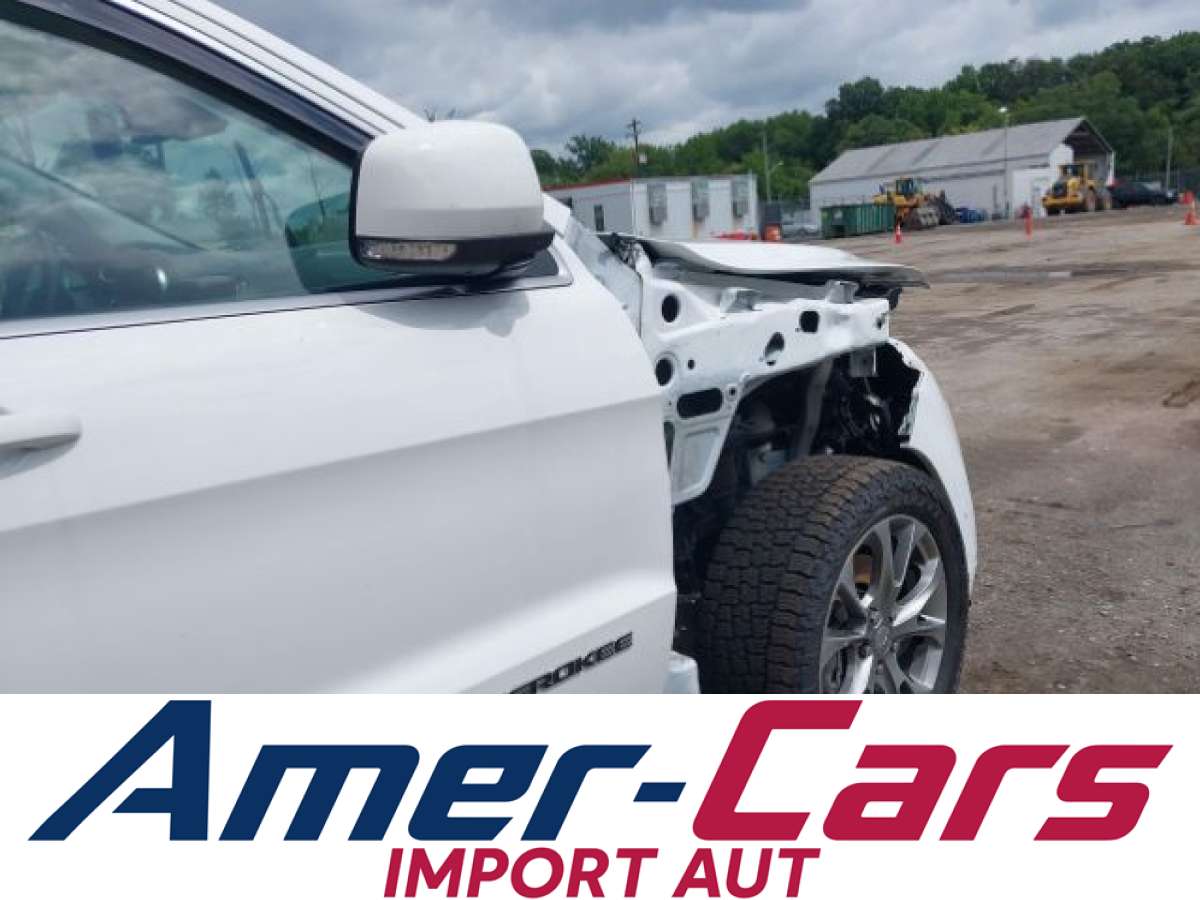 Jeep Grand Cherokee 2021 z USA — zdjęcie 11 z 17