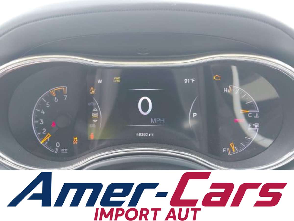 Jeep Grand Cherokee 2021 z USA — zdjęcie 13 z 17